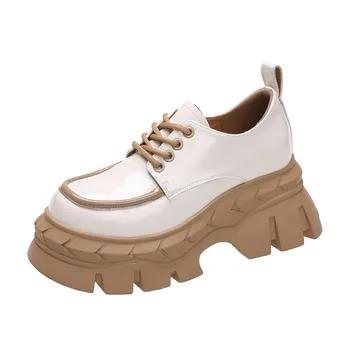 Moterų batai 2023 pavasarį, rudenį siurbliai Britų punk stiliaus platforminiai batai slip-on mokasīni, mados mažas odos bateliai moterims