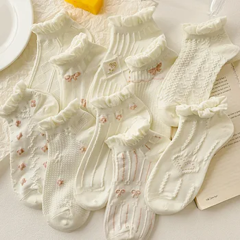 Naujas baltas mielas bowknot išsiuvinėti moteriškos trumpos kojinės pavasarį ir vasarą dryžuotas diamond nėrinių kawaii Harajuku jk kojinės