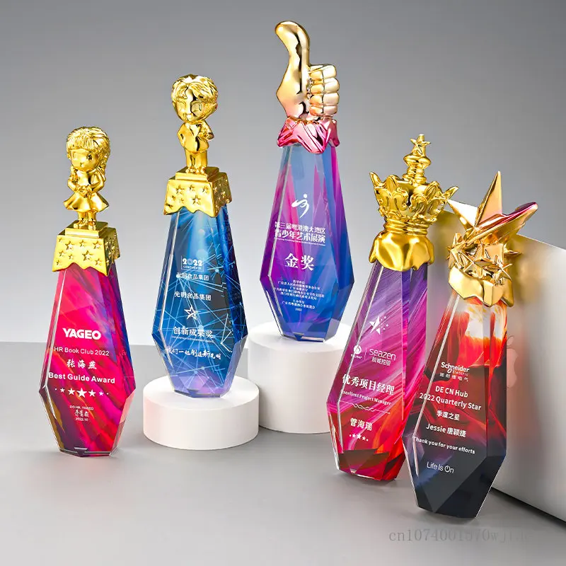 CHigh klasės spalva-printed kristalų trofėjus Suvenyrų veiklą apdovanojimas už išskirtinius darbuotojų individualų dervos kristalų trofėjus