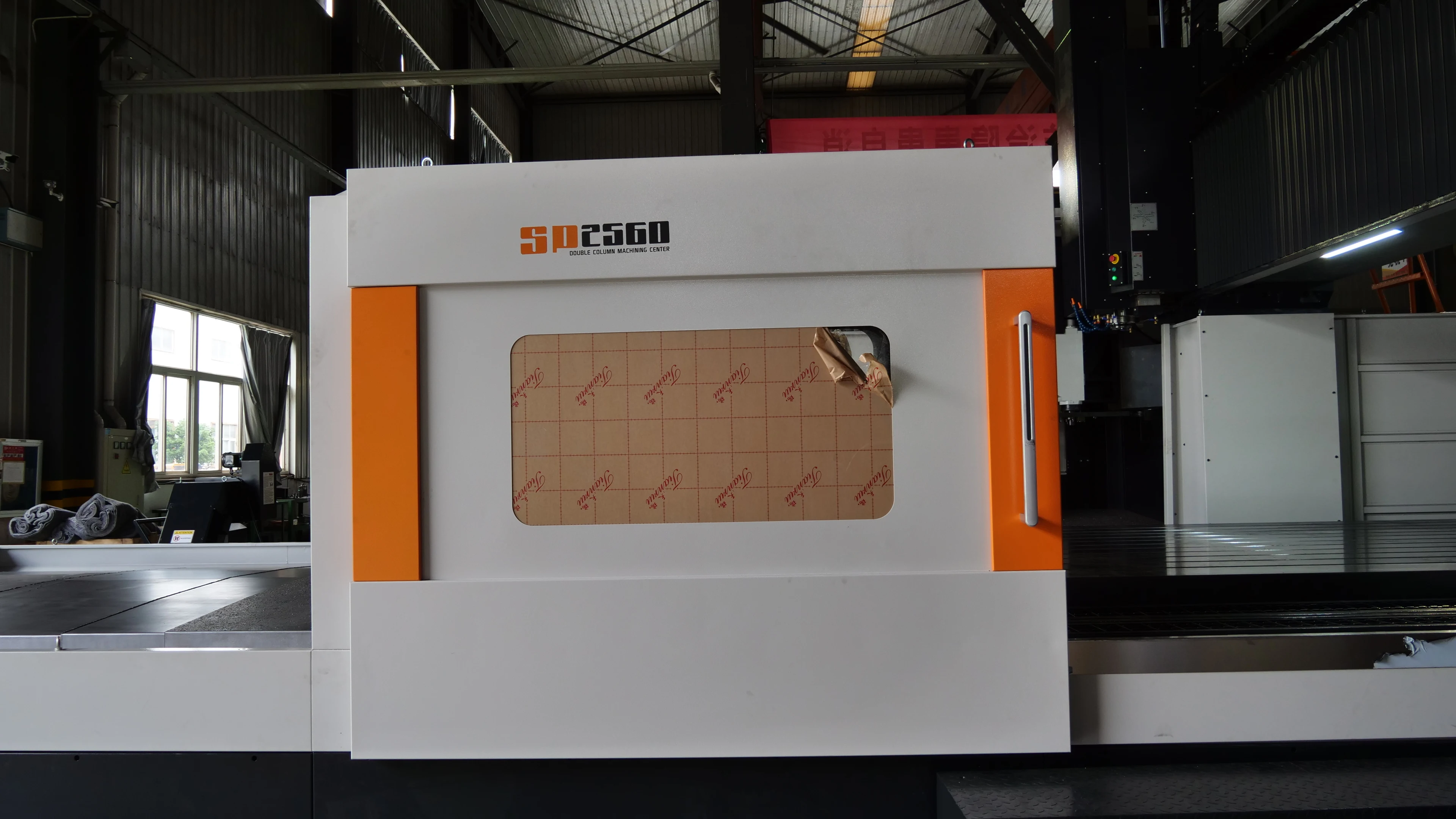 Karšto Pardavimo Dvigubo Stulpelio CNC Platformos Frezavimo Centras GMC2960 metalo apdirbimo