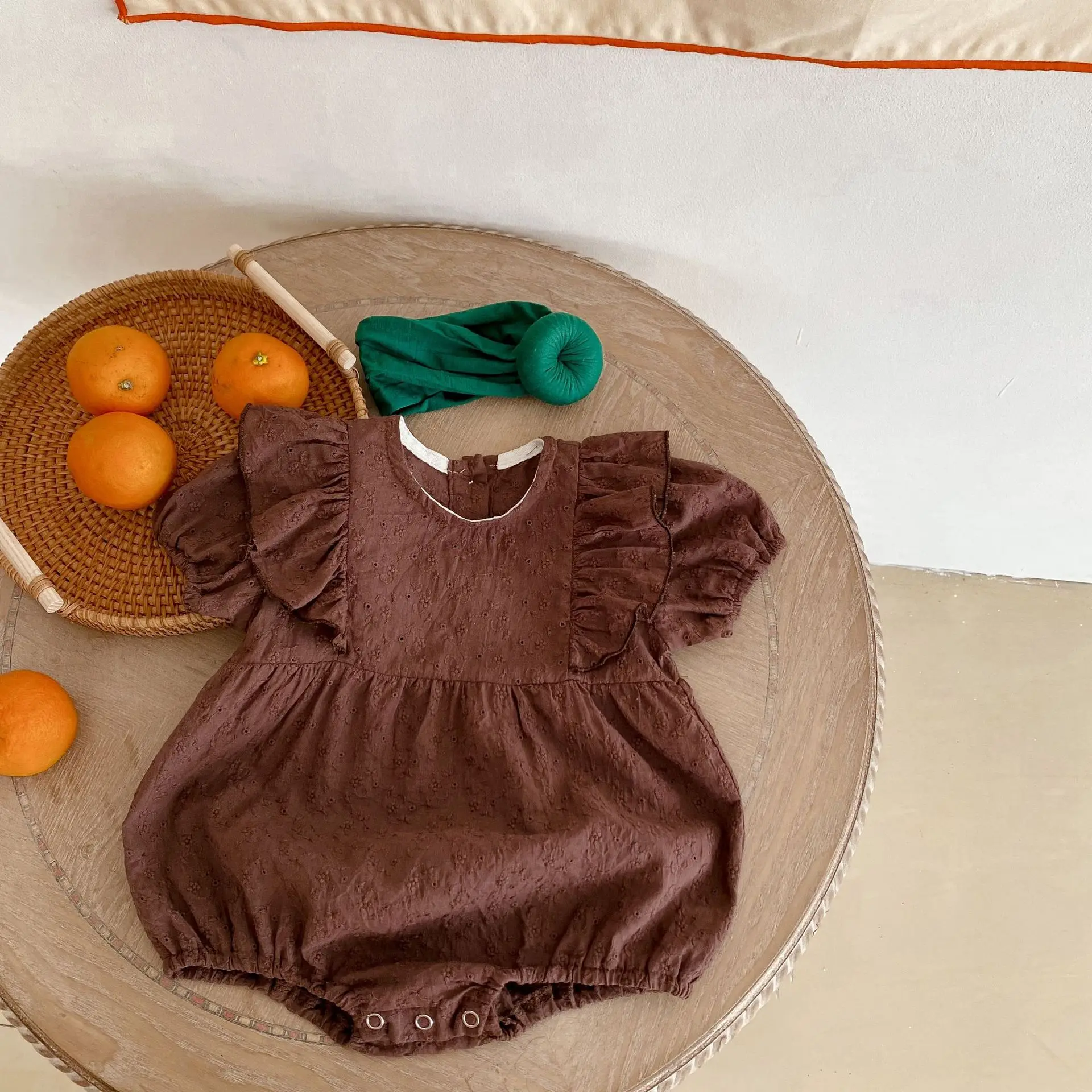 kūdikių vasaros romper Senovės stiliaus kūdikių mergaitės baltos, rudos vasaros gazas trumpas rankovės ritė sagtis mergina kūdikio krepšys bezdalius